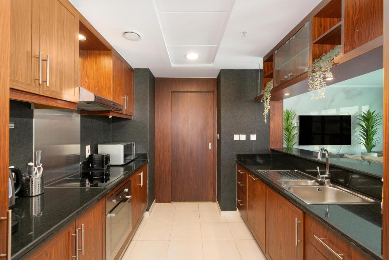 King 2 Bedroom With Burj Khalifa & Fountain View Apartment